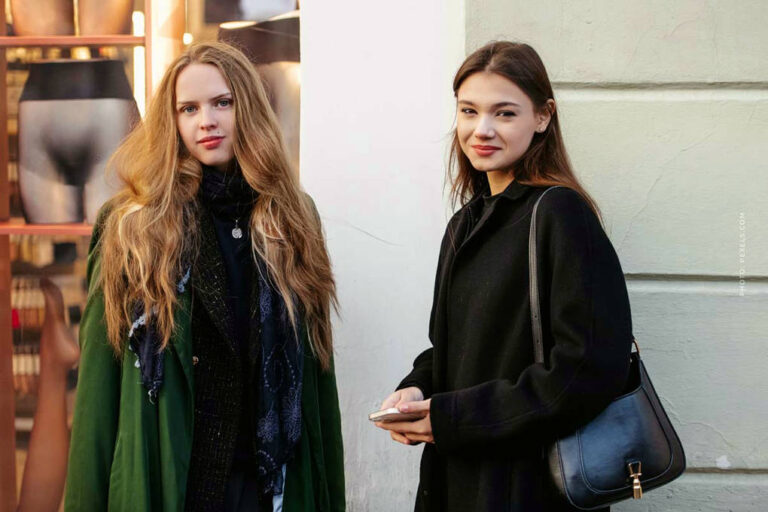 Umowa exclusive z modelką